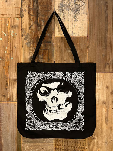 BALZAC VERITAS SKULL TEE Or HOODIE SET SHOCKER HAPPY NEW YEAR FAIR   Veritas Skull Round Bag 